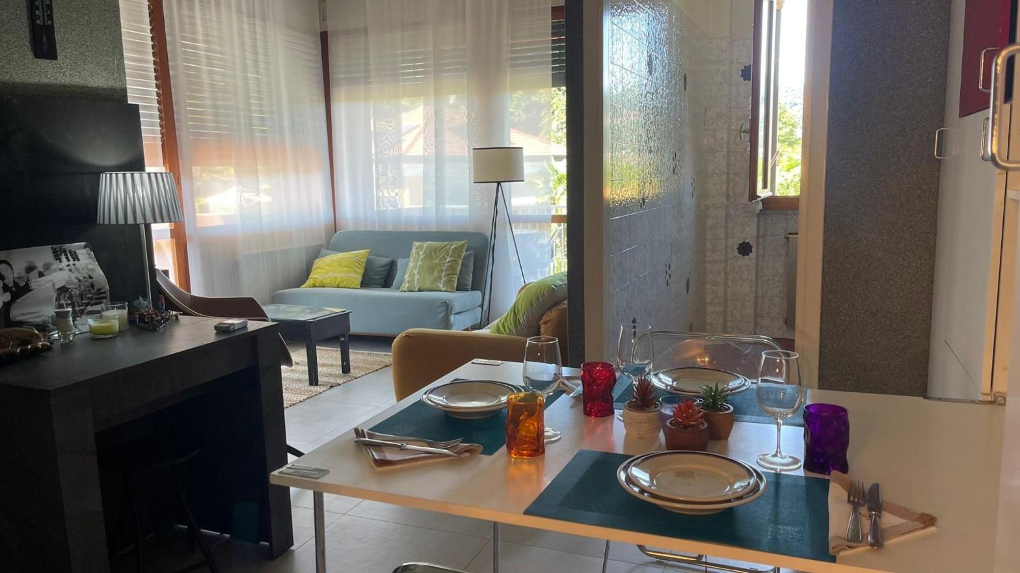 Lake View Apartment Lovely Atmosphere Dagnente Buitenkant foto